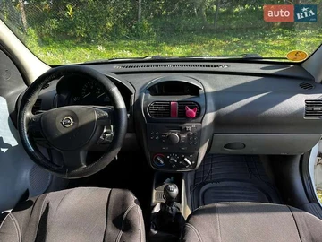 Авто Opel Combo 2005 № 7914836