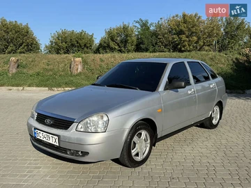 Авто ВАЗ 2172 Priora 2008 № 7914839