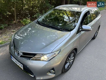 Авто Toyota Auris 2014 № 7915085