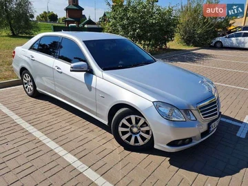 Авто Mercedes E-Class 2011 № 7915112