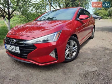 Авто Hyundai Elantra 2019 № 7915199