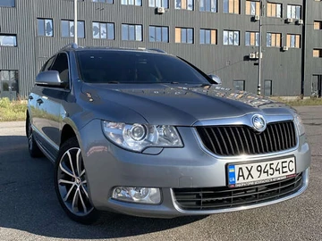 Авто Skoda Superb 2013 № 7915205