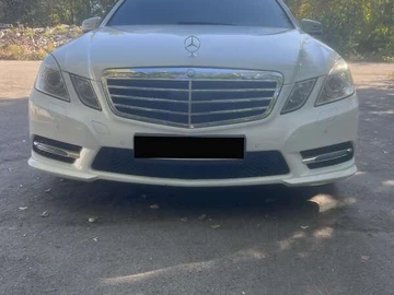 Авто Mercedes E-Class 2012 № 7915229
