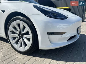 Авто Tesla Model 3 2022 № 7915374