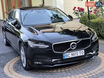 Авто Volvo S90 2017 № 7915402