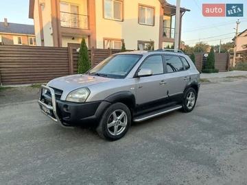 Авто Hyundai Tucson 2006 № 7915445