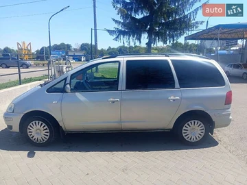 Авто Volkswagen Sharan 2003 № 7915464