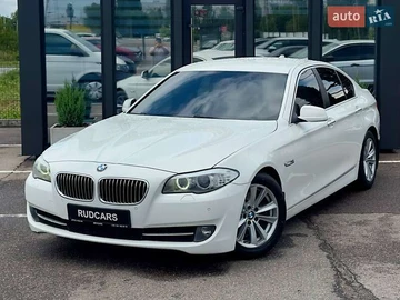 Авто BMW 5 Series 2011 № 7915491