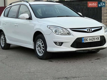 Авто Hyundai I30 2012 № 7915540