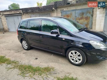 Авто Opel Zafira 2011 № 7915557