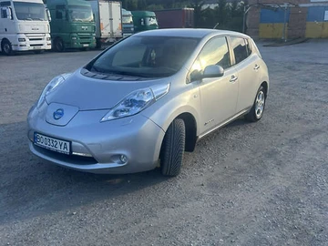 Авто Nissan Leaf 2012 № 7915559
