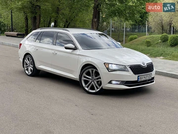 Авто Skoda Superb 2015 № 7915594