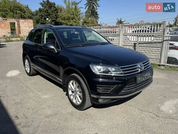 Авто Volkswagen Touareg 2015 № 7915611