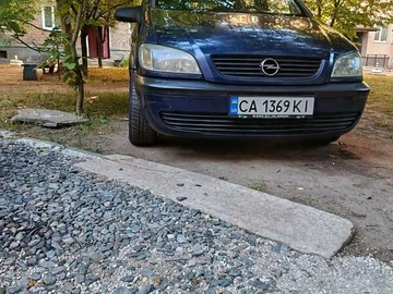 Авто Opel Zafira 2000 № 7915643