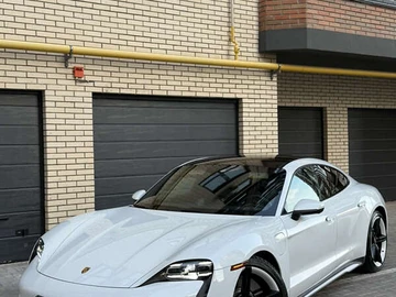 Авто Porsche Taycan 2021 № 7915849