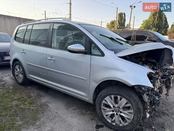 Авто Volkswagen Touran 2013 № 7915899