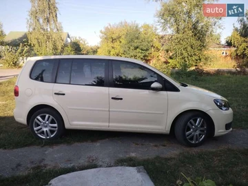 Авто Volkswagen Touran 2012 № 7915986