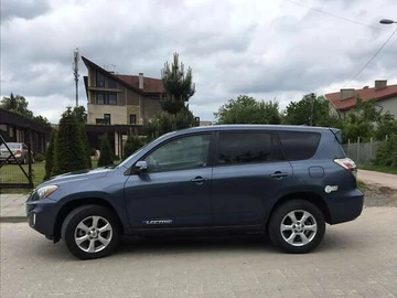 Авто Toyota Rav4 Ev 2013 № 7916000