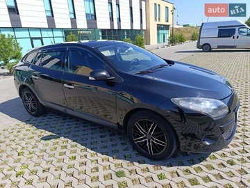 Авто Renault Megane 2011 № 7916005
