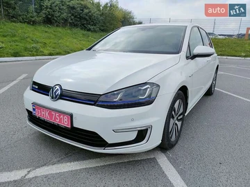 Авто Volkswagen E-Golf 2015 № 7916026