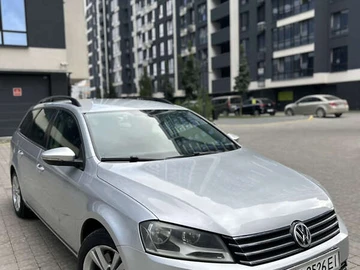 Авто Volkswagen Passat 2011 № 7916050
