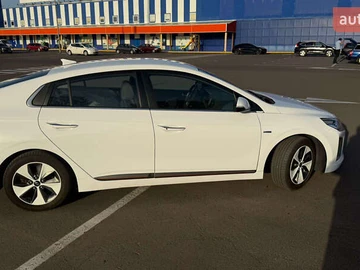 Авто Hyundai Ioniq 2018 № 7916082