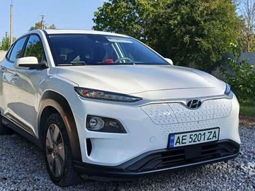Авто Hyundai Kona Electric 2021 № 7916154