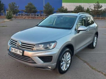 Авто Volkswagen Touareg 2015 № 7916192
