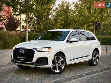 Авто Audi Q7 2021 № 7916225