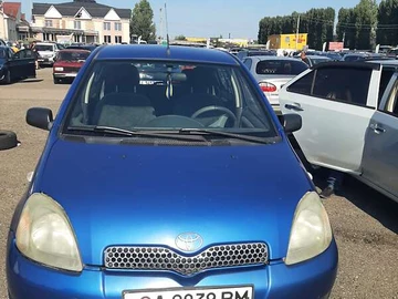 Авто Toyota Yaris 2001 № 7916244