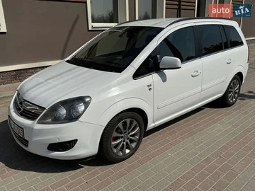 Авто Opel Zafira 2010 № 7916311
