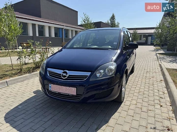 Авто Opel Zafira 2013 № 7916377