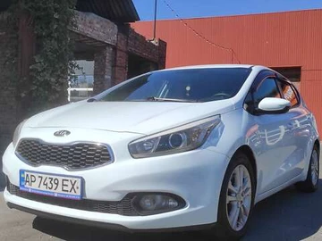 Авто KIA Ceed 2015 № 7916395