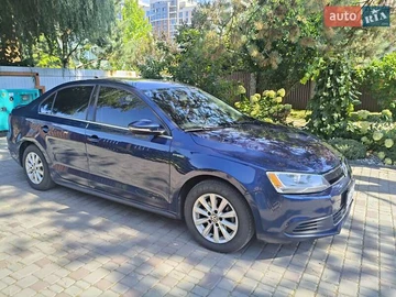 Авто Volkswagen Jetta 2013 № 7916435