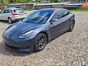 Авто Tesla Model 3 2019 № 7916589