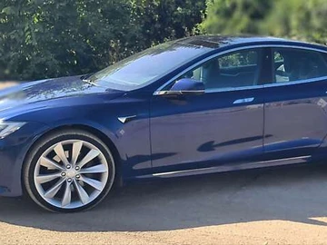 Авто Tesla Model S 2017 № 7916697