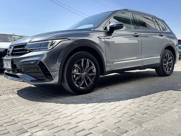 Авто Volkswagen Tiguan 2023 № 7916701