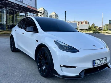 Авто Tesla Model Y 2022 № 7916706