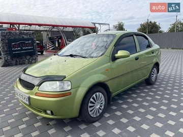 Авто Chevrolet Aveo 2004 № 7916815