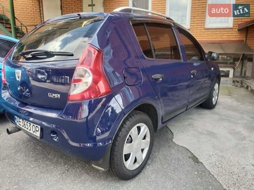 Авто Dacia Sandero 2009 № 7916912