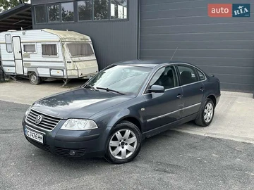 Авто Volkswagen Passat 2002 № 7916940