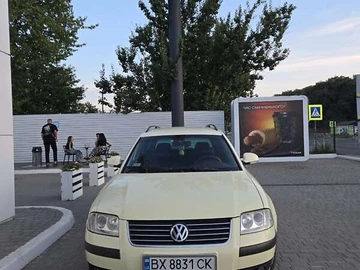 Авто Volkswagen Passat 2004 № 7917054