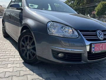 Авто Volkswagen Jetta 2006 № 7917123