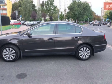Авто Volkswagen Passat 2009 № 7917218