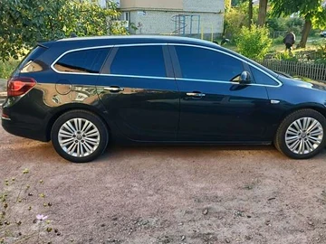 Авто Opel Astra 2012 № 7917241