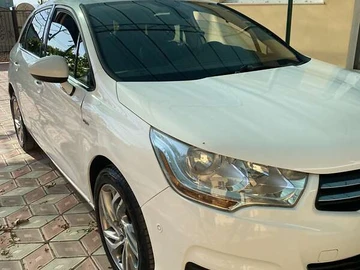 Авто Citroen C4 2012 № 7917279