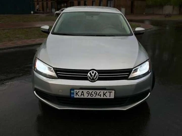 Авто Volkswagen Jetta 2011 № 7917288