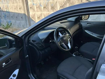 Авто Hyundai Accent 2013 № 7917293
