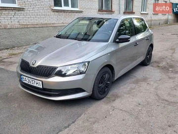 Авто Skoda Fabia 2015 № 7917323