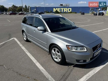 Авто Volvo V50 2011 № 7917336